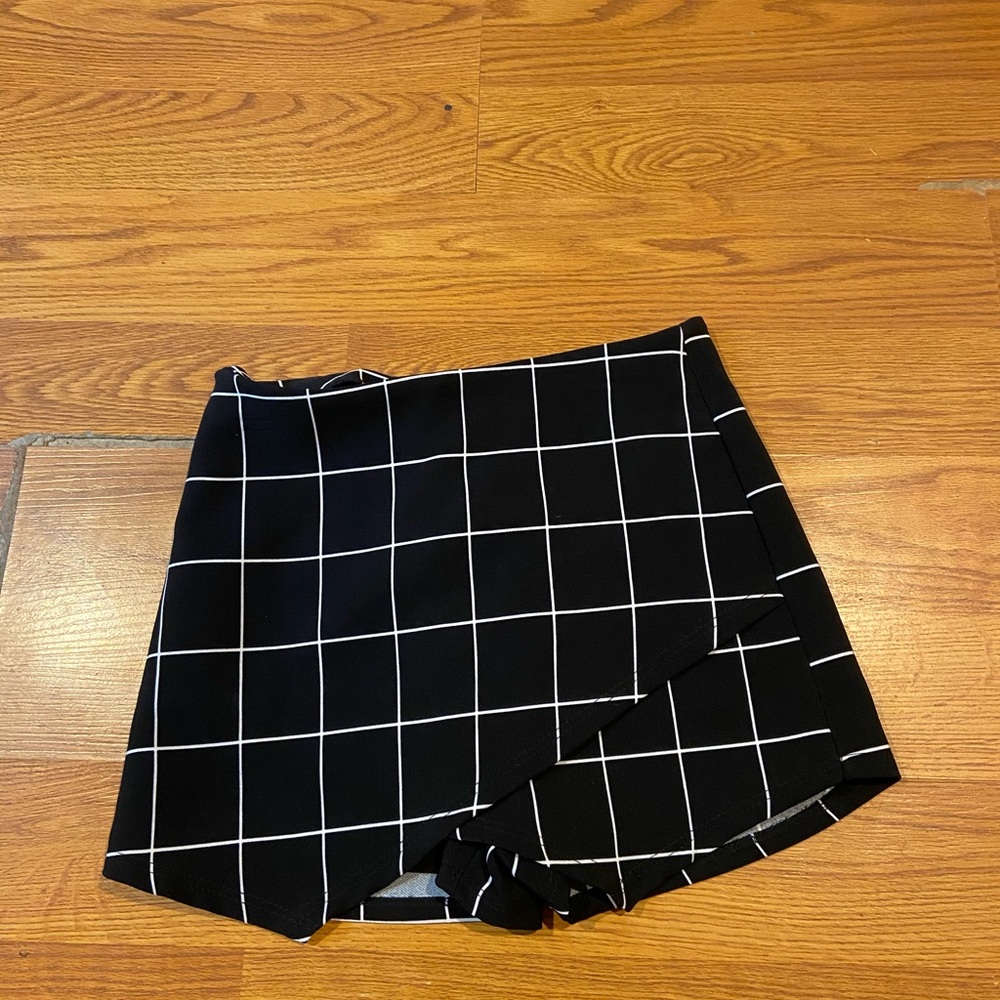 Skort